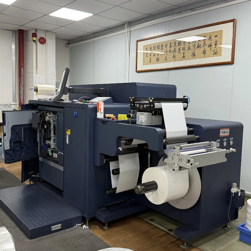 Digital printing machine for short-run and variable-data industrial labels at Tianyue